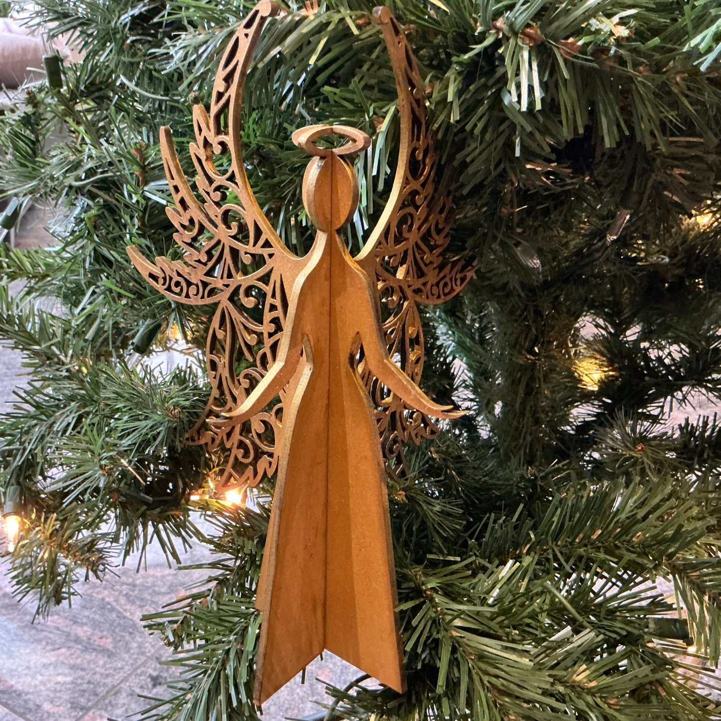 3D Flourish angel "Anna" 9 inches