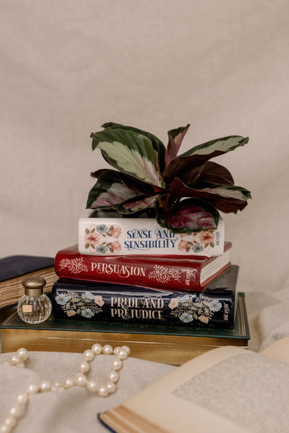 SM 125 - Jane Austen Stacked Book Planter