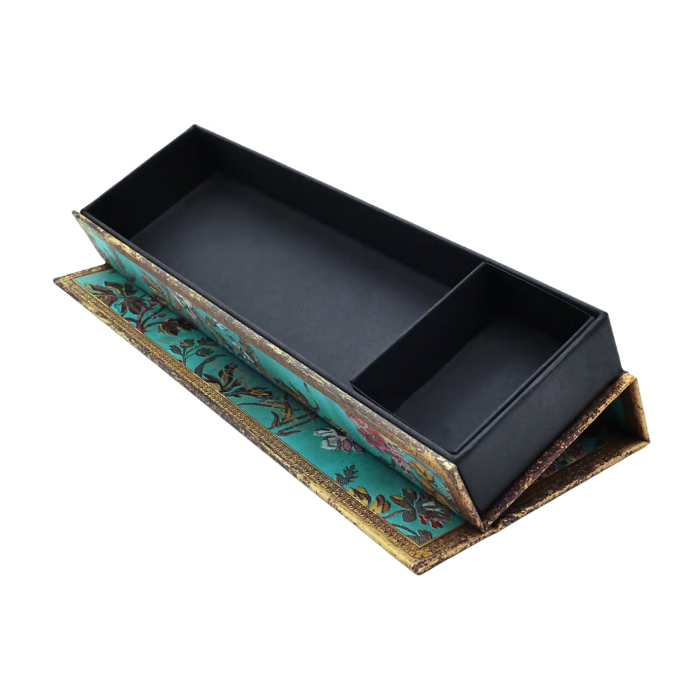 RC 106 - Jane Austen Persuasion Magnetic Closure Pencil Box