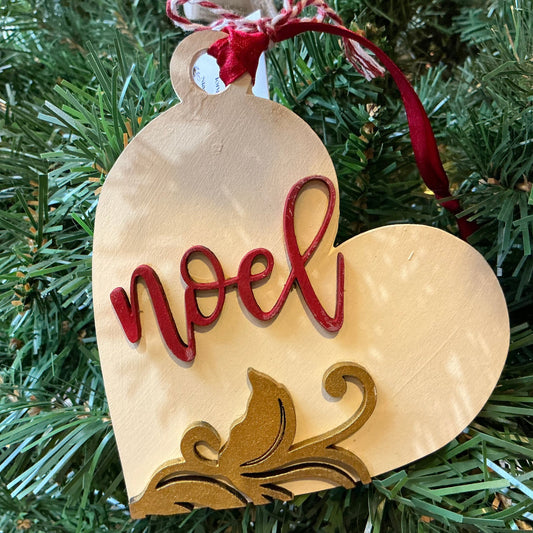 Flourish Heart  Ornament Noel