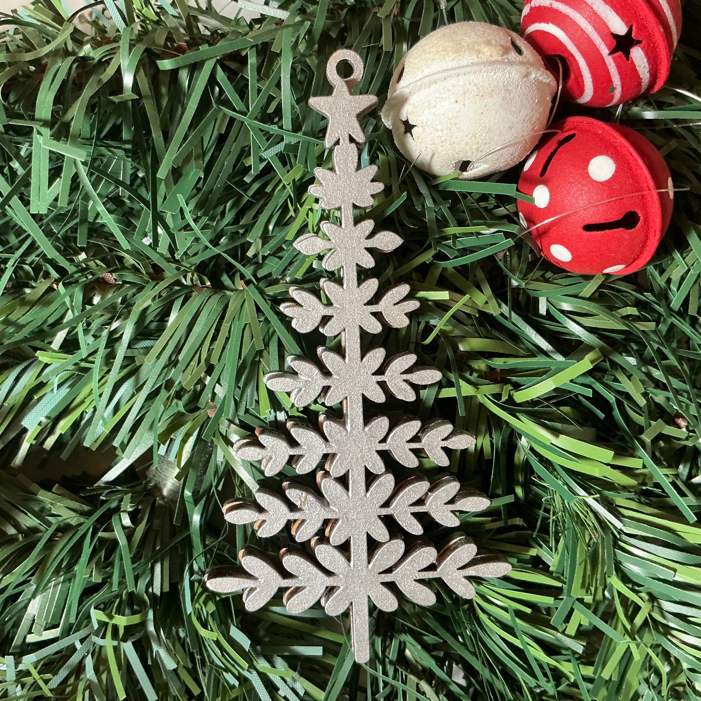 Floral Tree Ornament A