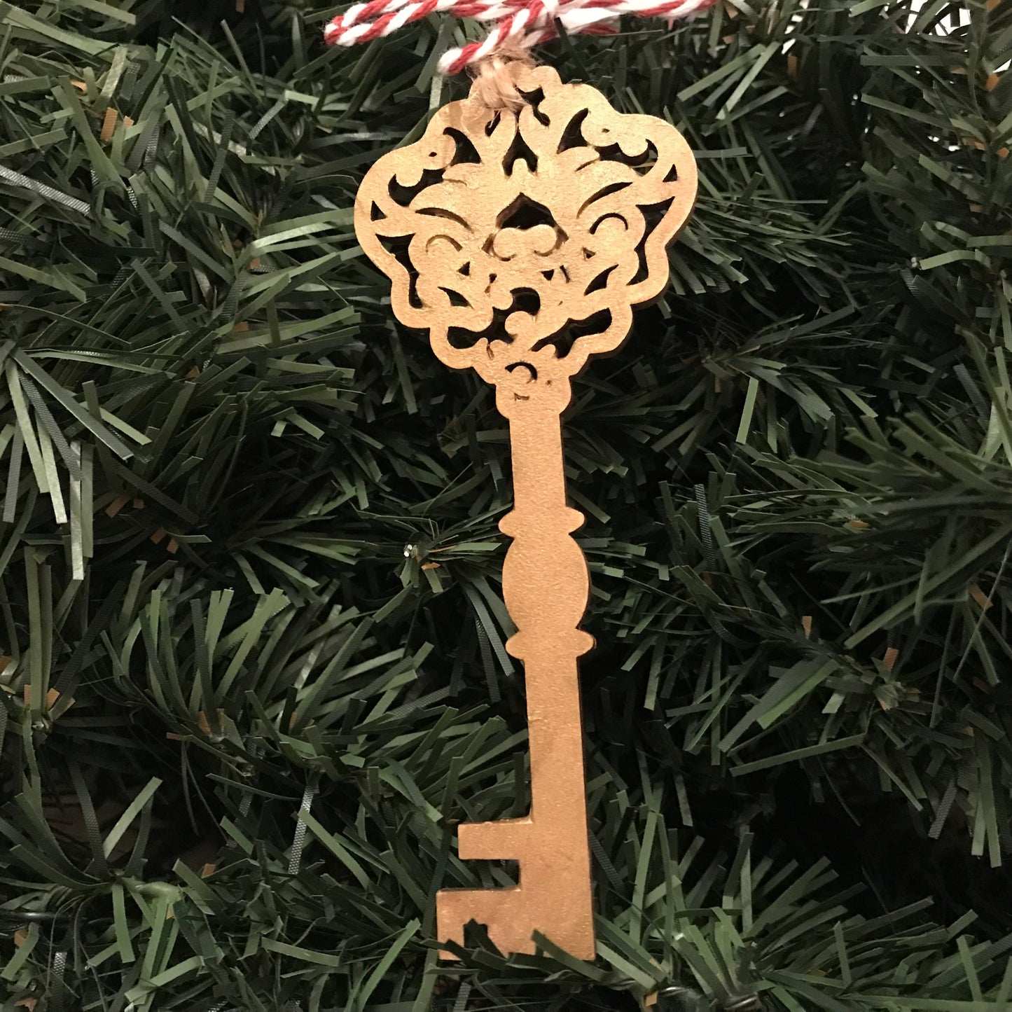 ‘Chawton' Key Ornament Gold