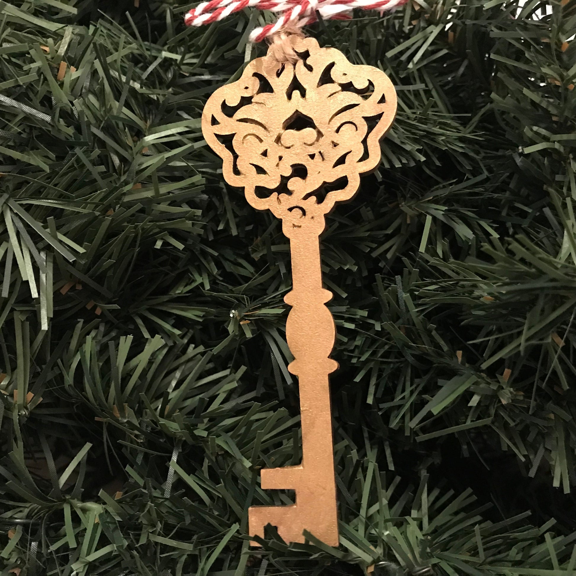 ‘Chawton' Key Ornament Gold